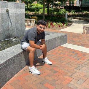 Meet your Posher, Isaac